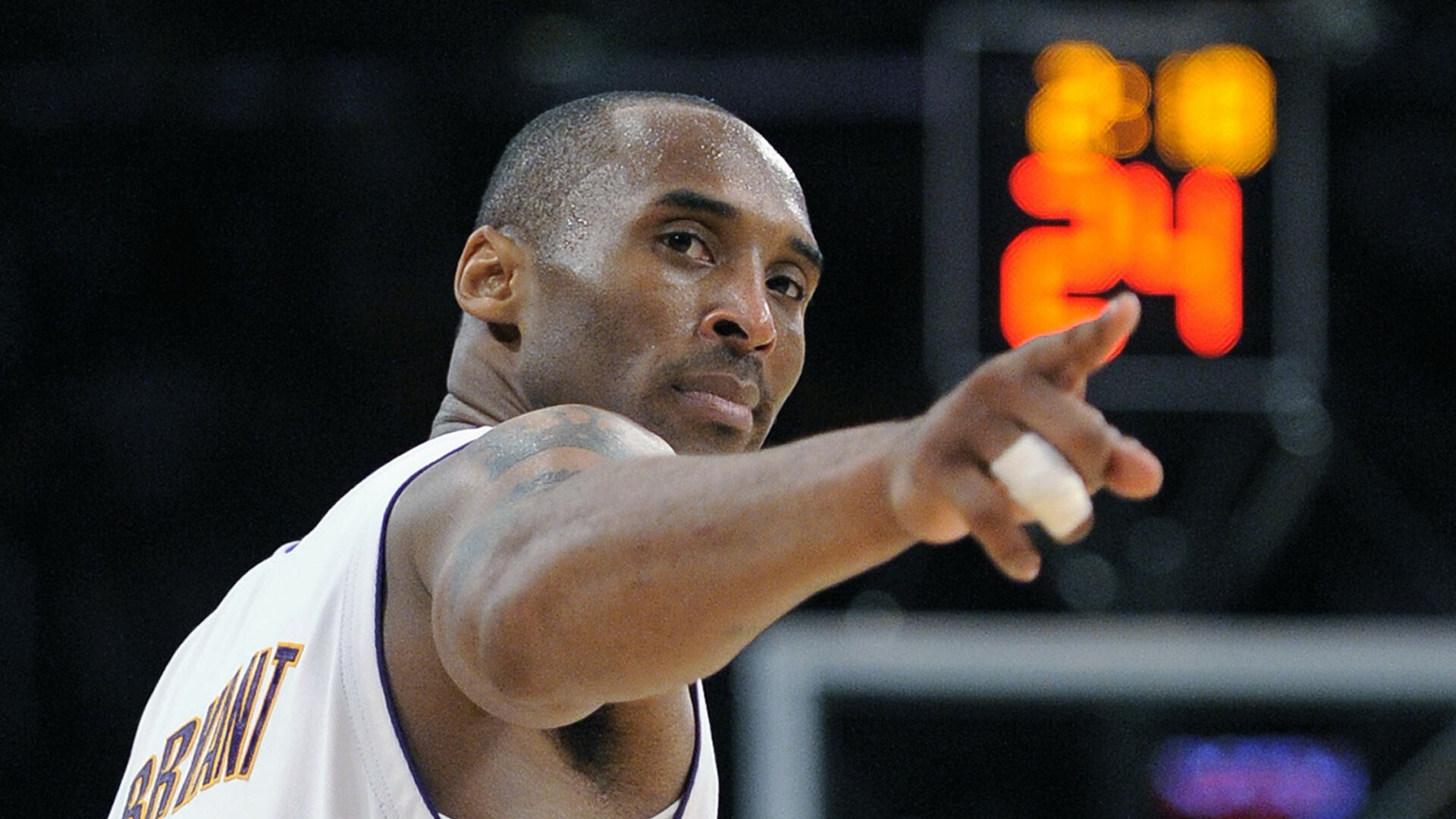 韩法院：孙兴慜前女友杨某因敲诈勒索孙兴慜被判4年有期徒刑（韩国法院：因敲诈勒索孙兴慜，前女友杨某获刑4年）