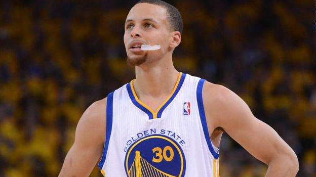 山西13分胜广东！奎因徐杰合砍52分难救主，杜锋4张王牌未用，赛后直言不满2人（山西力克广东赢13分！奎因、徐杰合得52分难挽败局，杜锋雪藏四王牌，赛后直言不满两将）