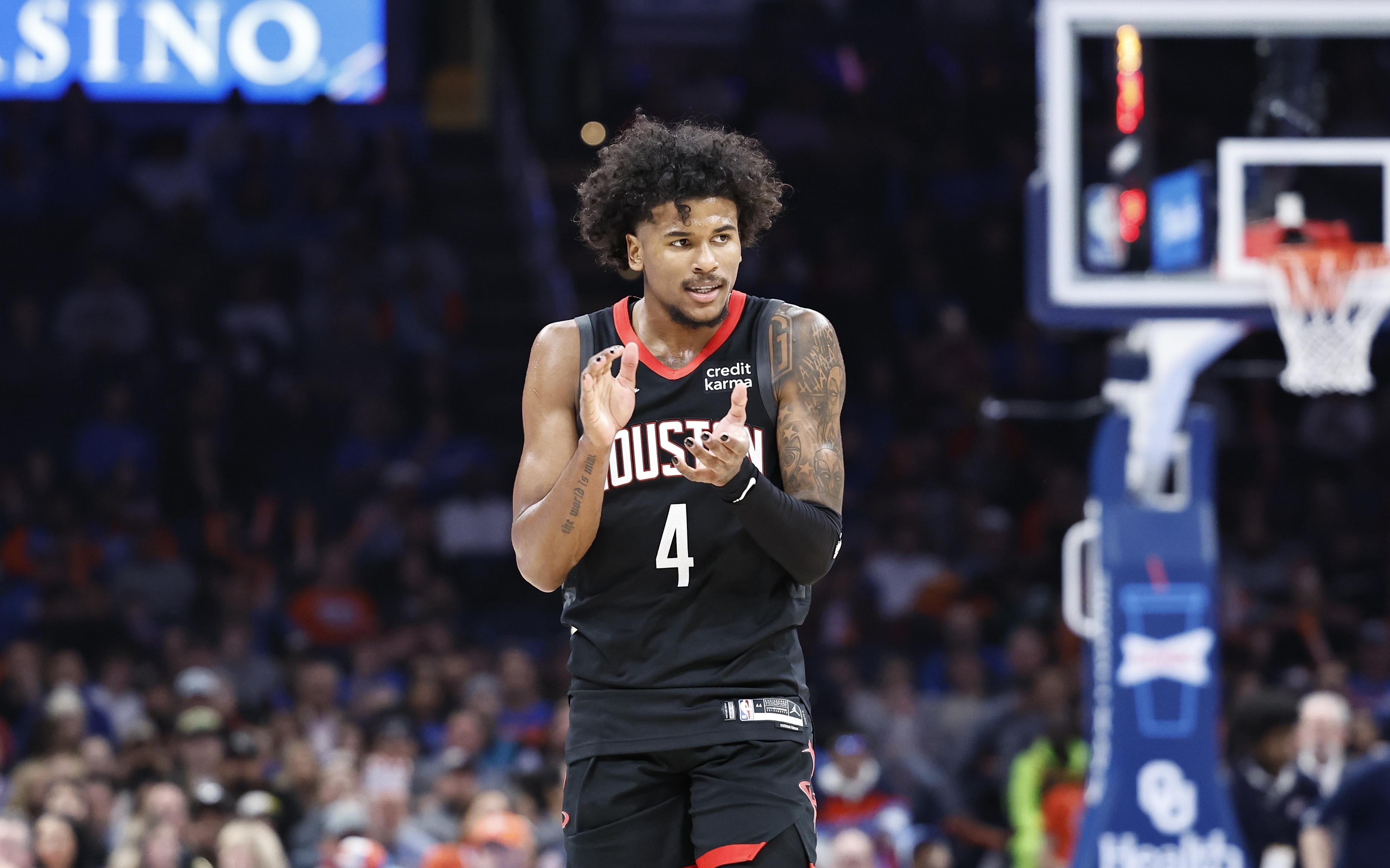 9次扑救力保零封，弗莱肯当选曼城vs勒沃库森全场最佳（狂揽9次扑救零封，弗莱肯加冕曼城对勒沃库森全场最佳）