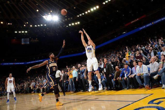 马拉多纳的心脏现位于警察局的病理解剖学部门，受到安全保护（马拉多纳心脏现存警方病理解剖部门，已纳入安全保护）