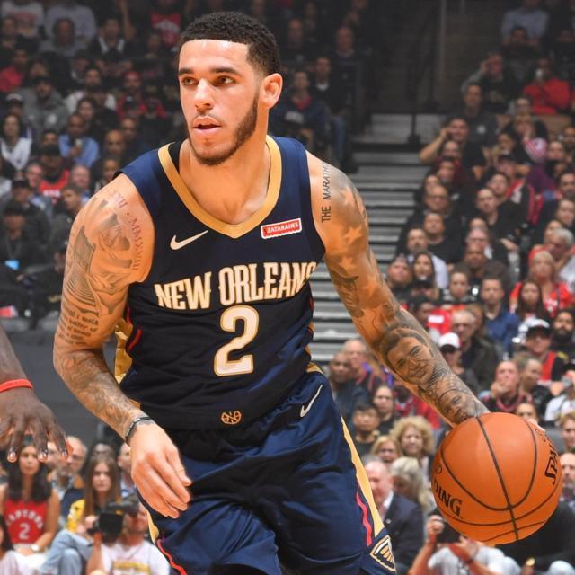 篮球NBA球员续约消息频传（NBA球员续约消息不断）